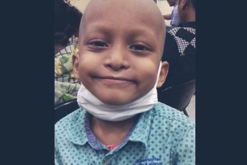 A Dedicated Fatherâ€™s Efforts Helped Pay for His Sonâ€™s Cancer Treatment in a Week!